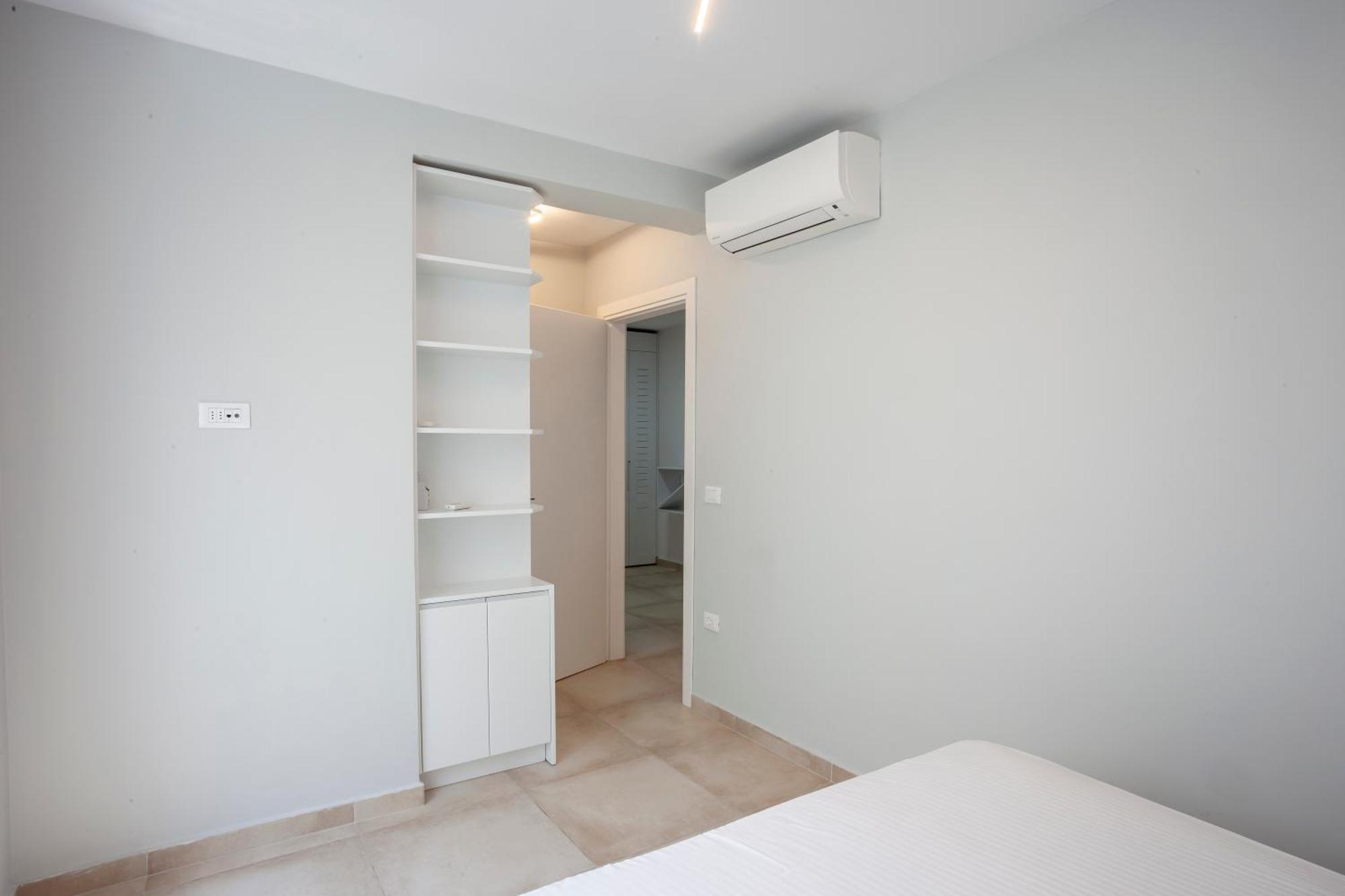 Apartment Alfie Luxury With Private Pool Pefkochori