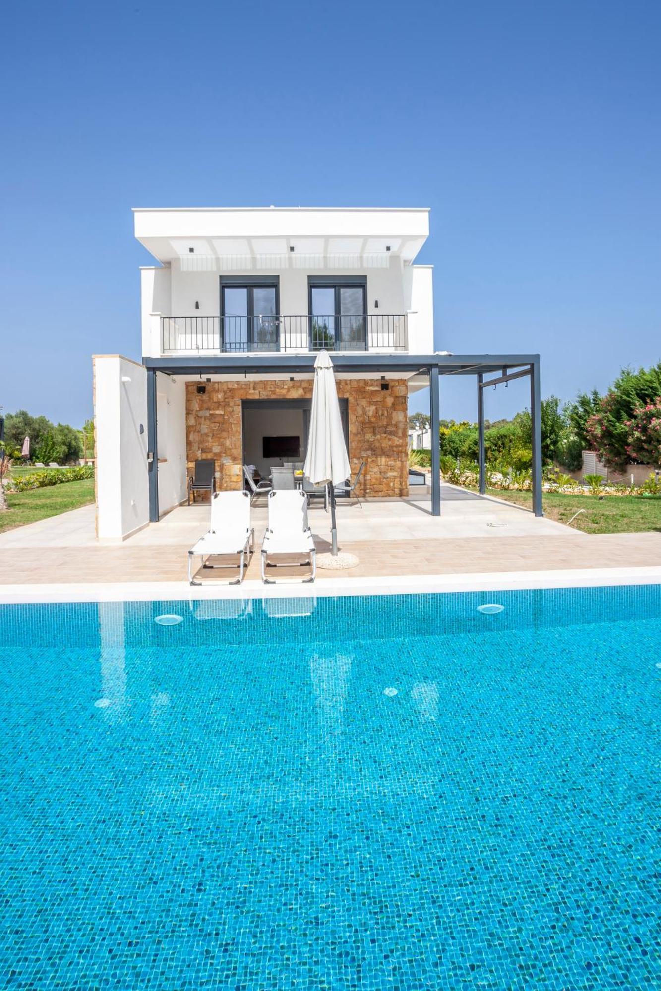 Alfie Luxury With Private Pool *